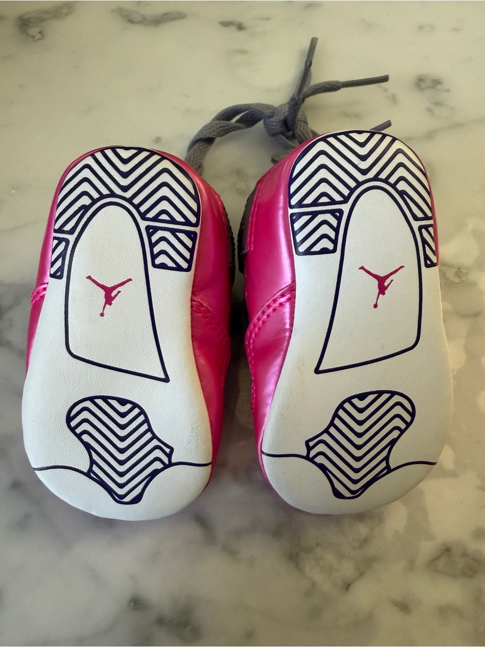 Jordan Toddler Shoes in Pink and Purple - Picture 2 of 4